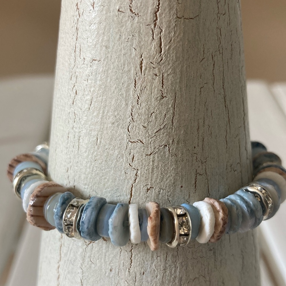 HAND CRAFTED Silver and Blue Bracelet with Jewelry Pouch Bag NEW NWT